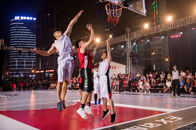 贝林厄姆获 贝林厄姆获