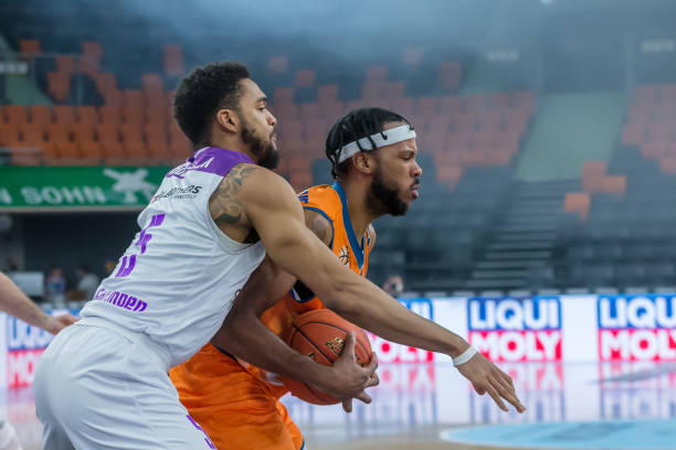 只要球在下 只要球在下