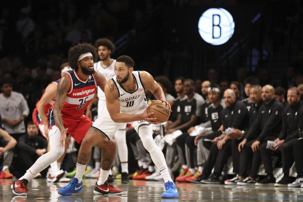 詹姆斯并非 詹姆斯并非